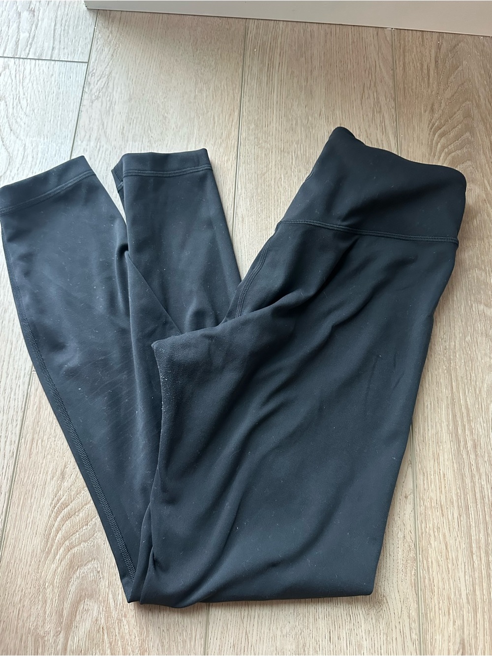 Lululemon Wunder Under
SmoothCover High-Rise size 8